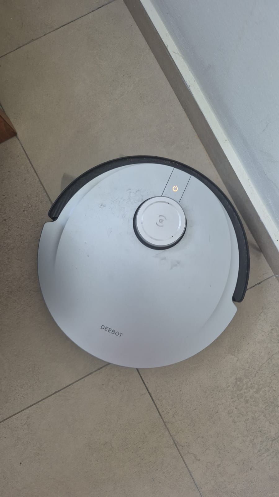 Robot aspirador — sensor de rueda reemplazado